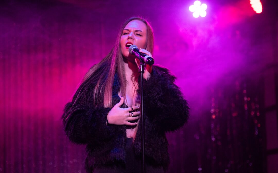 No Record Label Required: Nina Brand’s Journey into the Music Industry